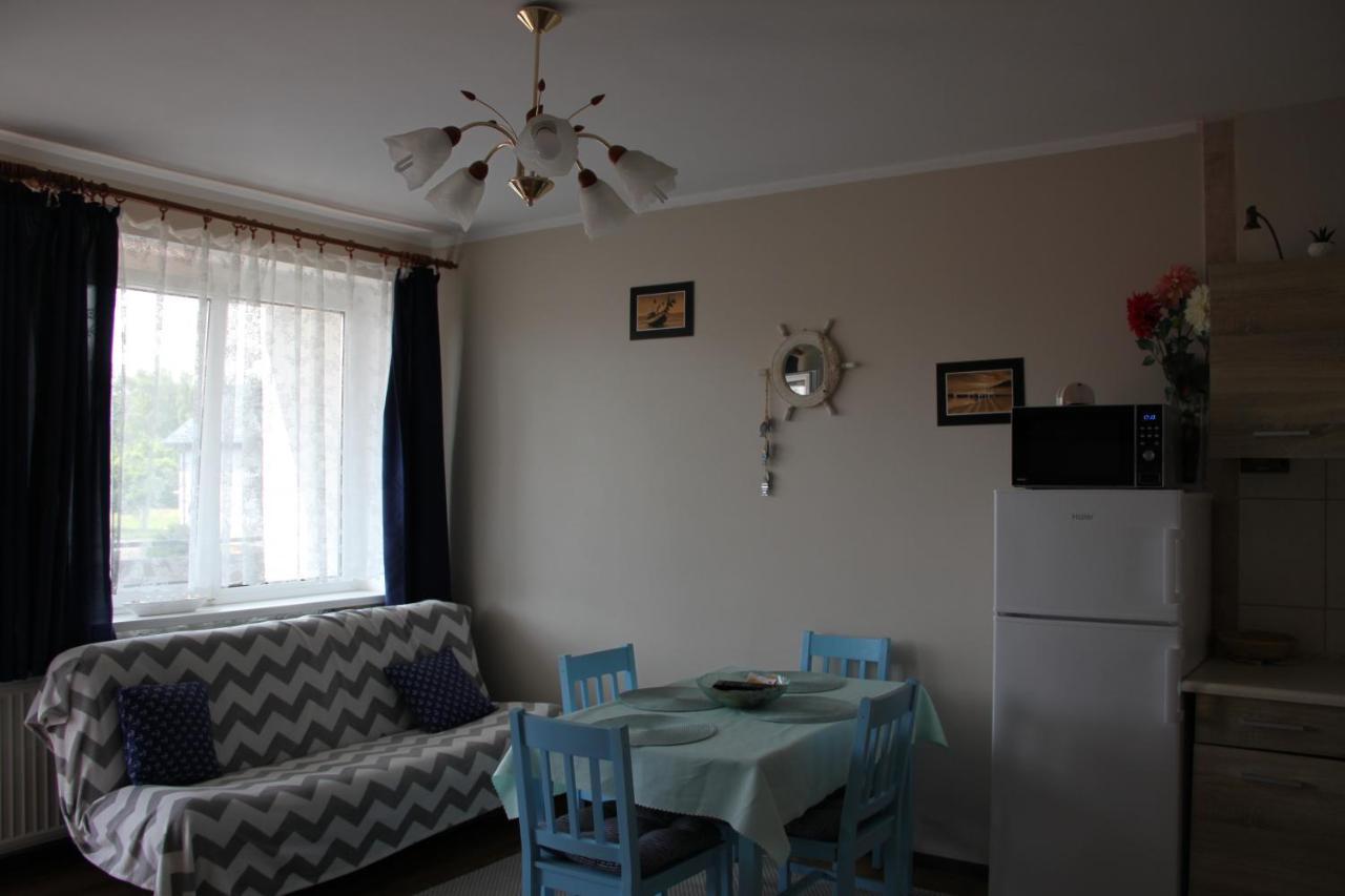 Apartamenty Eka Dom Goscinny 350M Do Plazy ريفال المظهر الخارجي الصورة